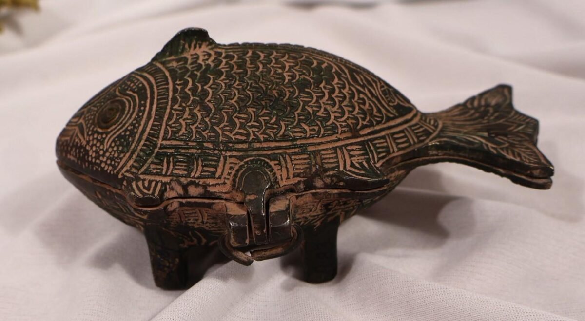 Brass Antique Fish Home Décor / Vaastu  Remedy/ Vintage Home Decor - Image 2