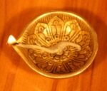 Brass Diya -Gold Deepam Flower Design - Image 2