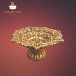 Brass Antique Design Golden finish Saptmukhi Diya - Image 3