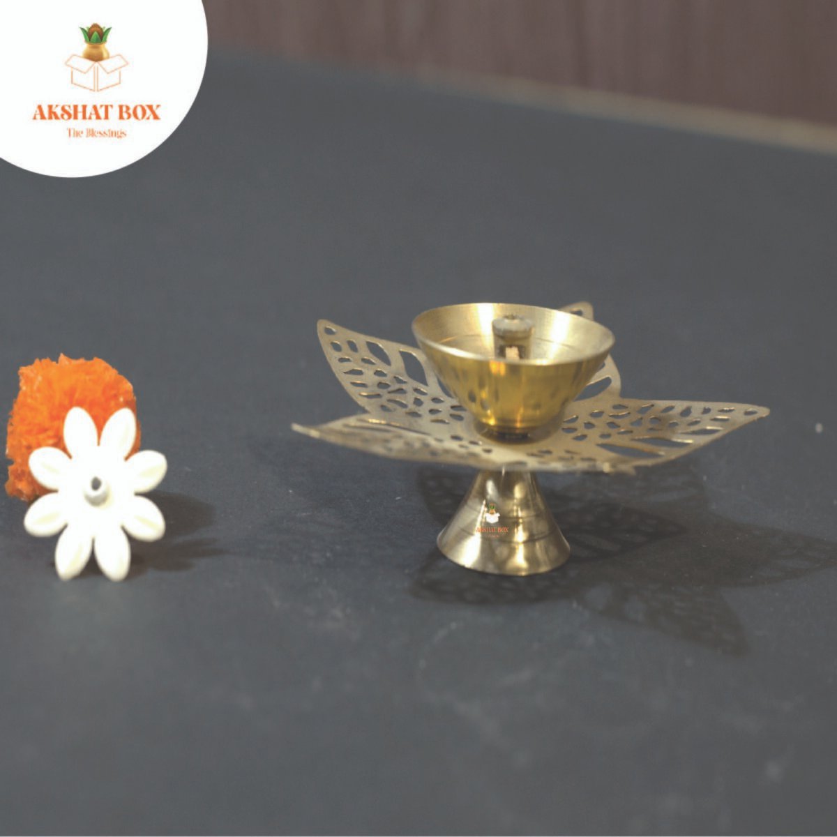 Jali Brass Diya Leaf Design - Image 5