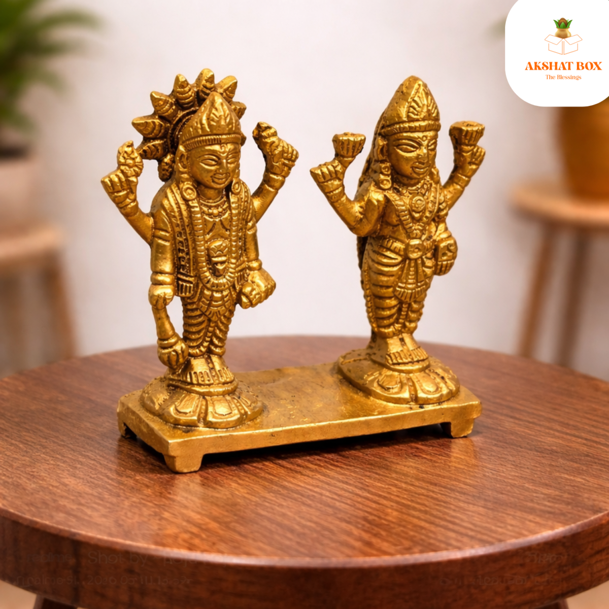 Brass Vishanu  laxmi pair - Image 3