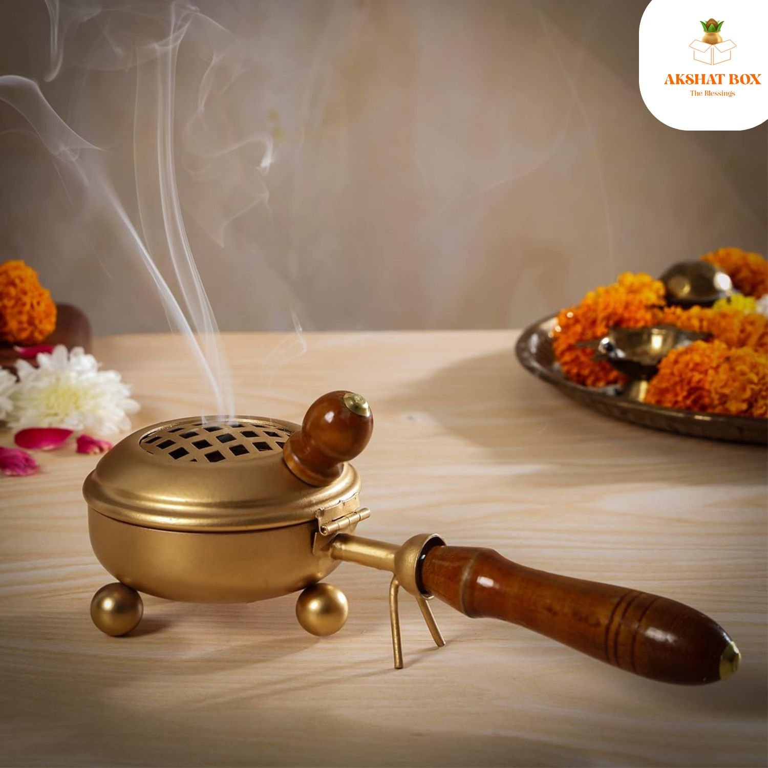 AB2527.PT02 Brass Coated Metal Dhoop Dhani with Wooden Handle - Image 1