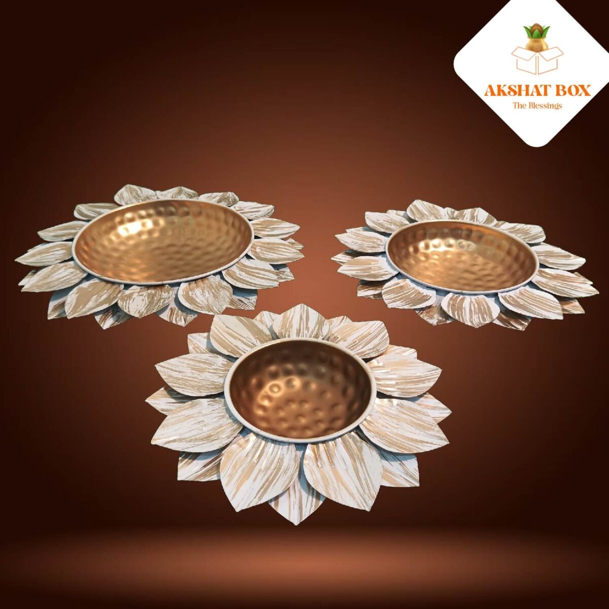 WHITE LOTUS BRASS  URLI - Image 8